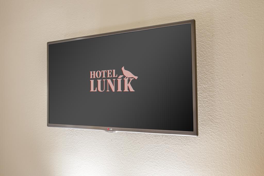 Hotel Lunik Praga Exterior foto